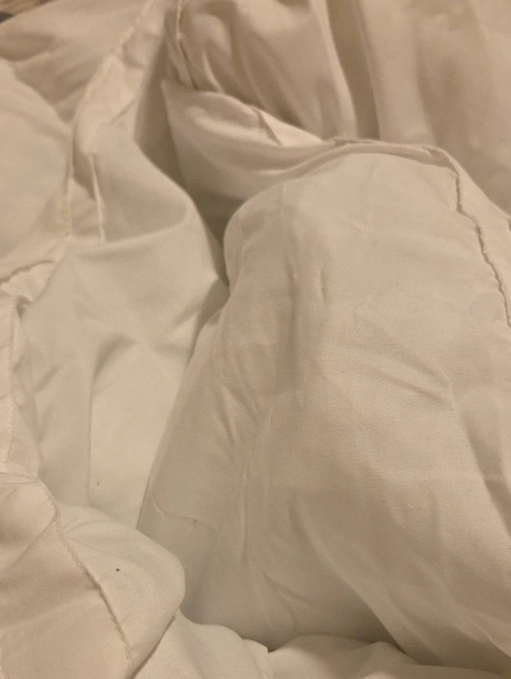 NICE White Twin Bed Cover And Comforter
